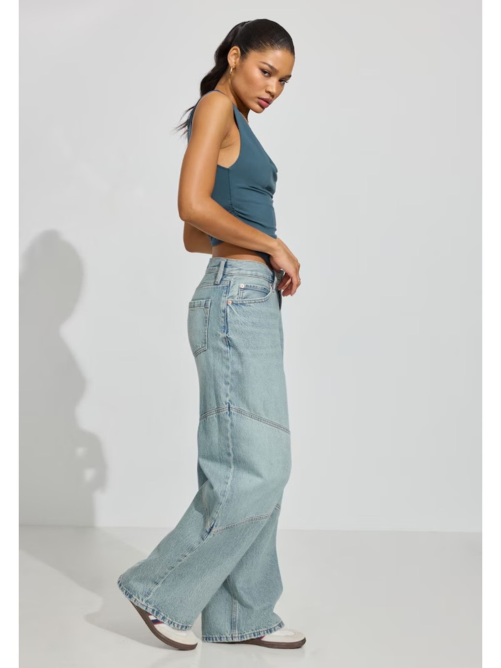 Garage Light Wash Wide Leg Barrel Jeans, 30
